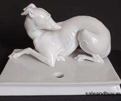 Rosenthal - Windhund, Whippet, weiblich, Stifthalter nach Vorbild " Windspiel "